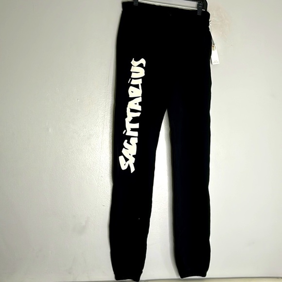 good American black relaxed boyfriend fit Sagittarius sweatpants new w tag small - Picture 1 of 4